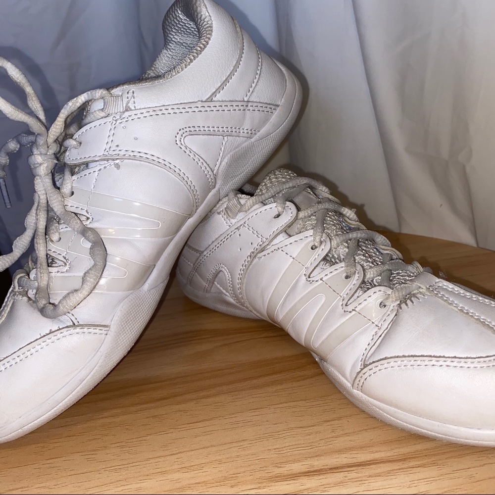 Cheerleading Shoes